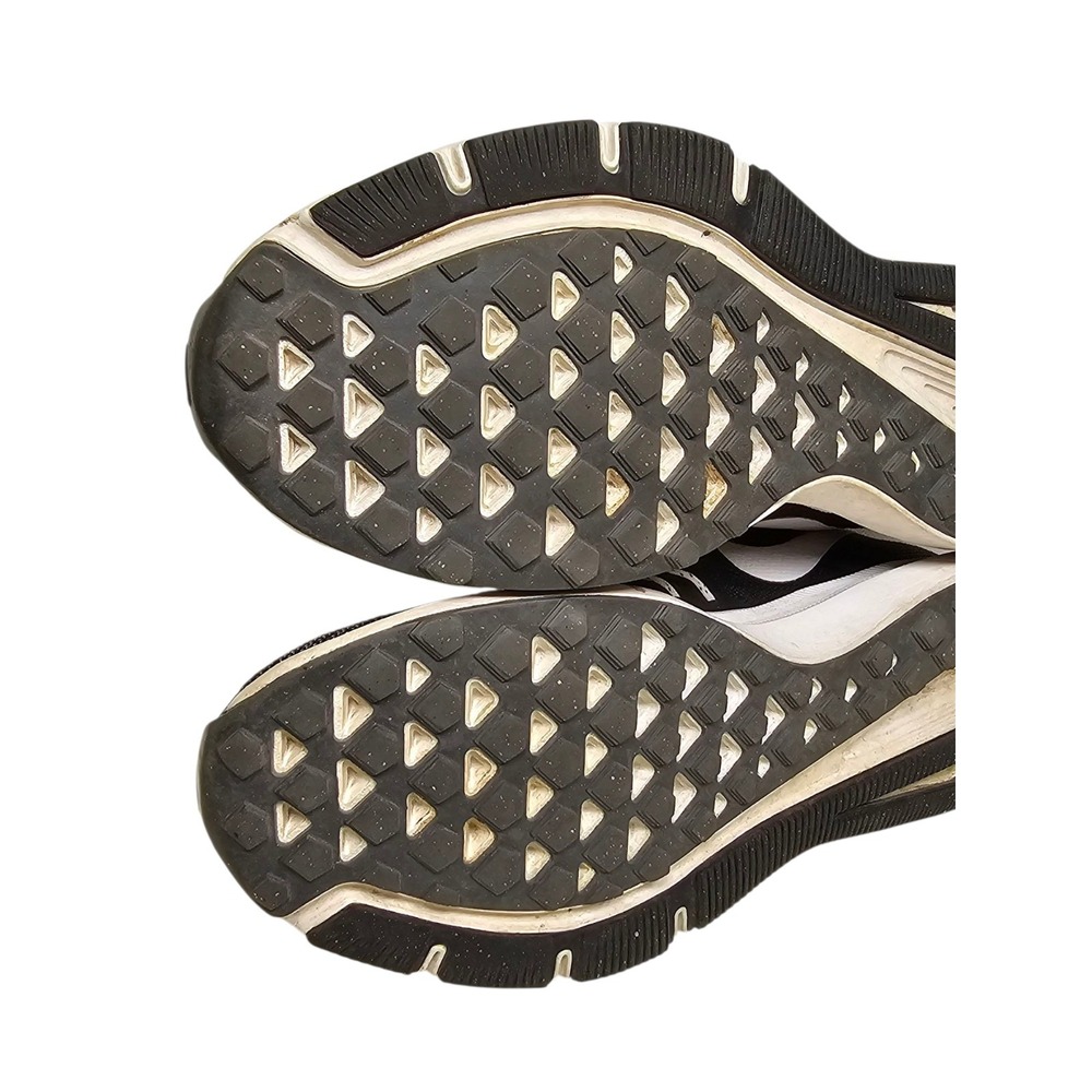 Nike Run Swift Athletic Running Shoes‎ Sneakers Womens Size 8.5 Black / White - Picture 10 of 12
